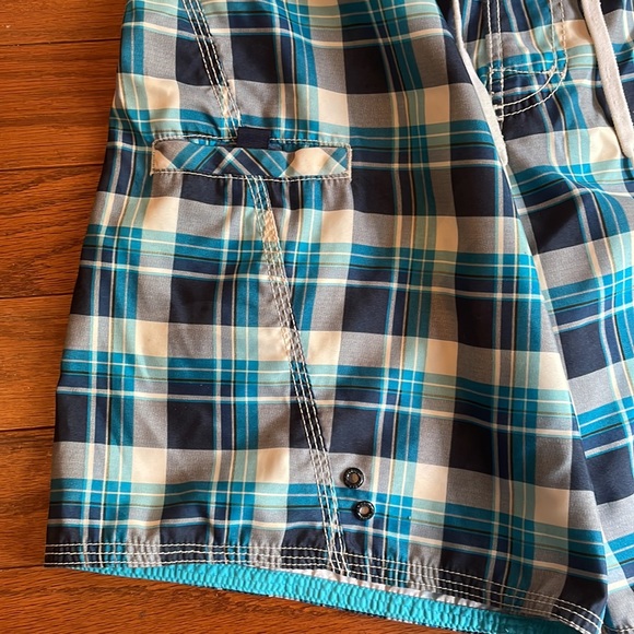 American Eagle Men’s Swim Trunks - Picture 4 of 6